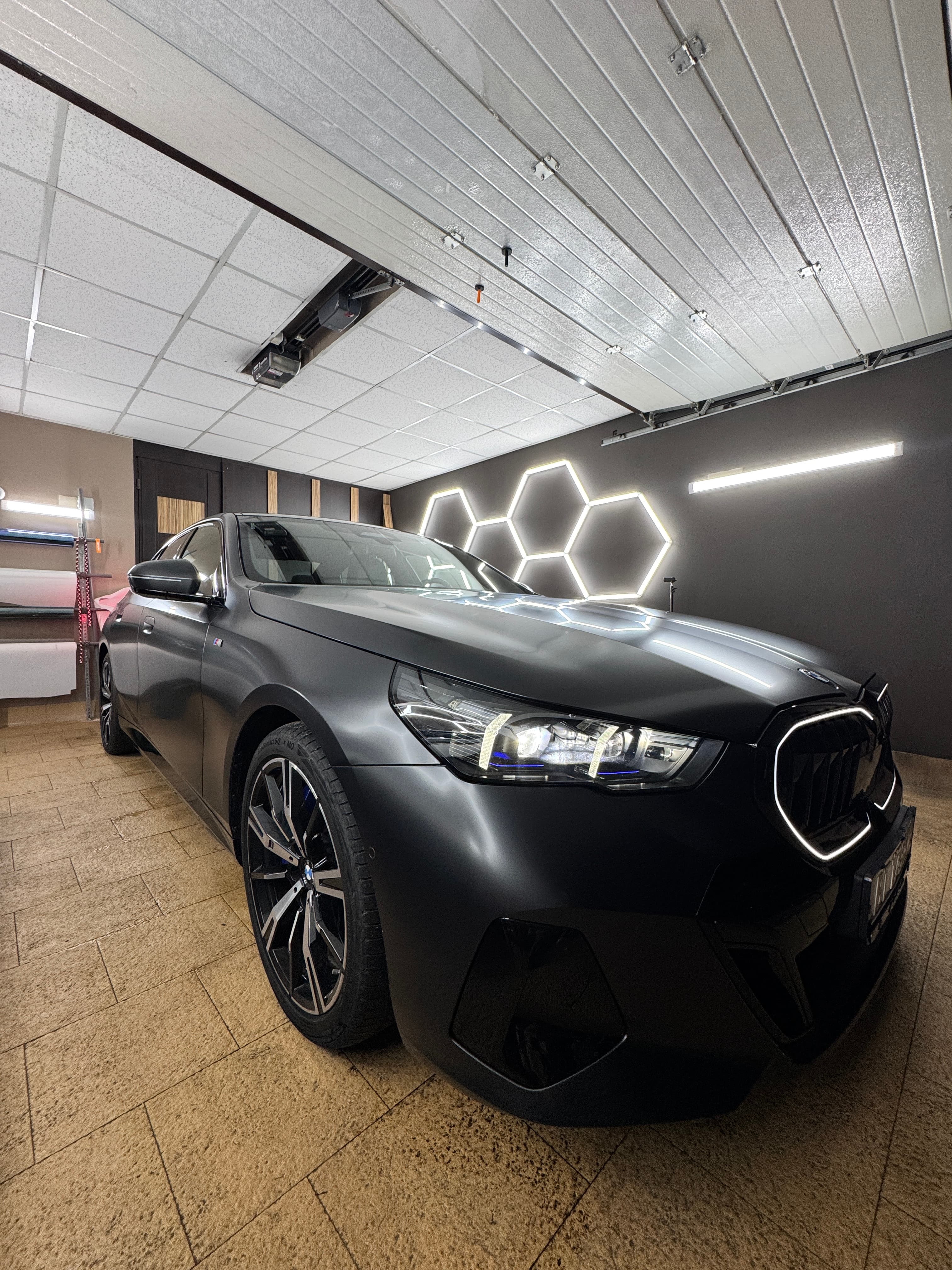 BMW 550e